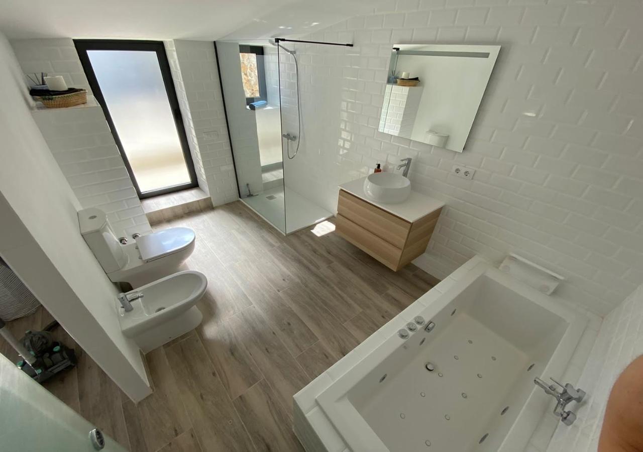 Costa Maresme, Barcelona ,Valentinos House & Pool Villa Vilassar De Dalt ภายนอก รูปภาพ