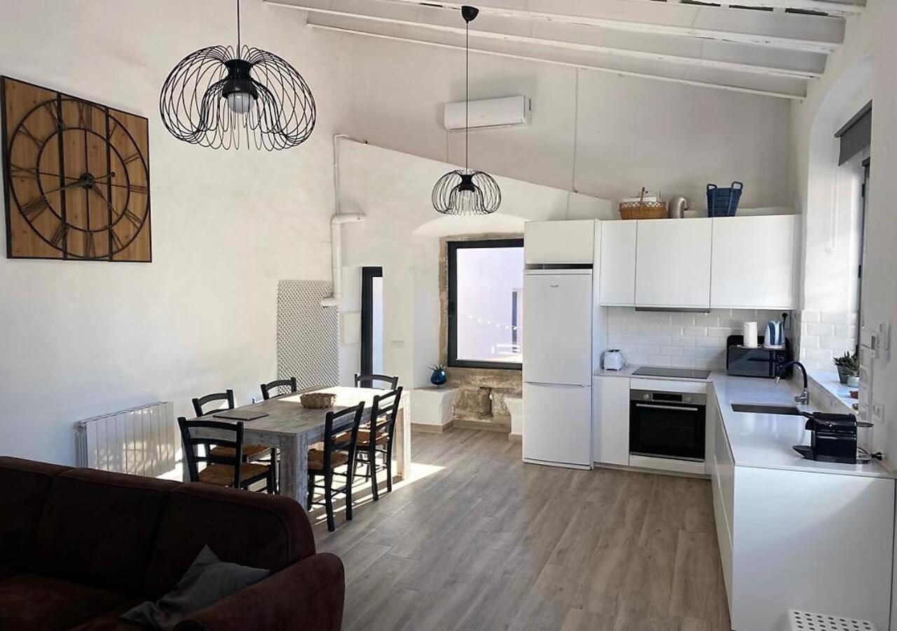 Costa Maresme, Barcelona ,Valentinos House & Pool Villa Vilassar De Dalt ภายนอก รูปภาพ